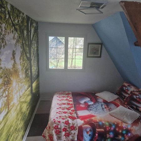 Appartement L'Ecureuil Roux à Motteville Extérieur photo
